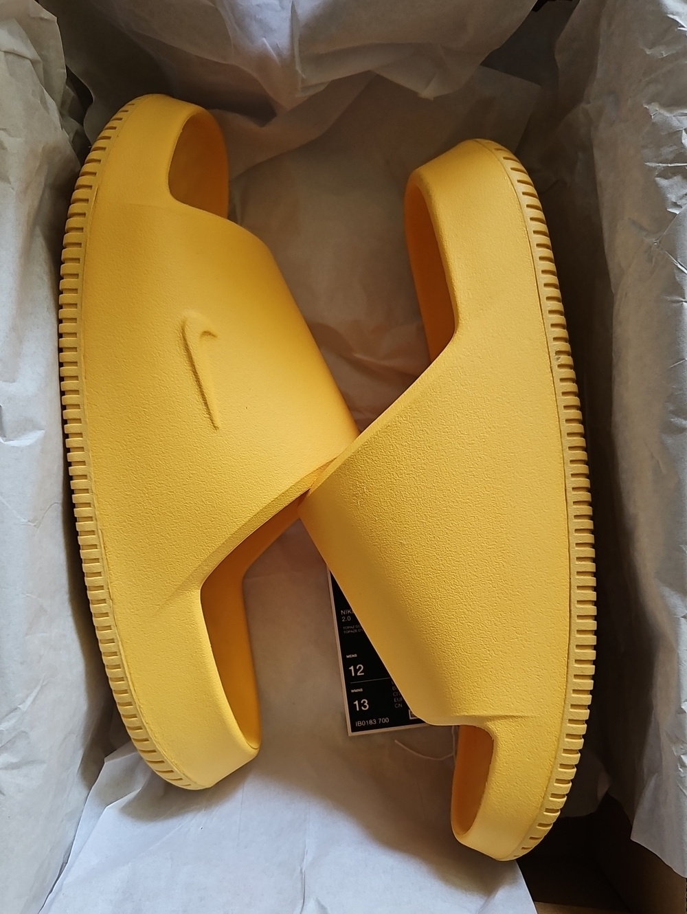 Nike Calm 2.0 Men's Cushioned Slide Sandals, Size: 12, Yellow